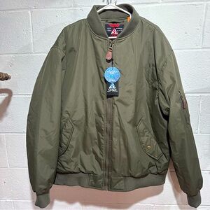 SPIRE men’s Bomber jacket puffer coat 3XL NWT